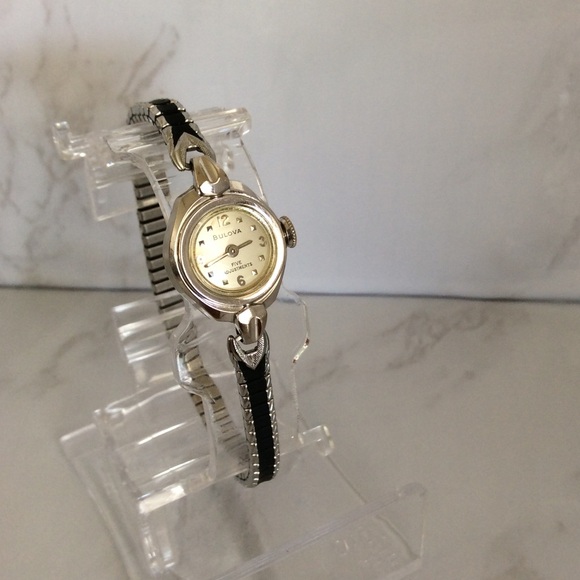 Bulova Ladies Watch - Picture 7 of 11